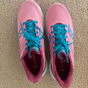 Women's Size 11 Saucony Kinvara 12 Future Pink Rose